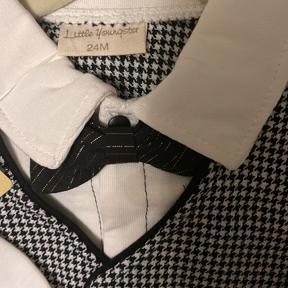 Boys Holiday Formal Dress Outfit-24 months NWT - Picture 2 of 2